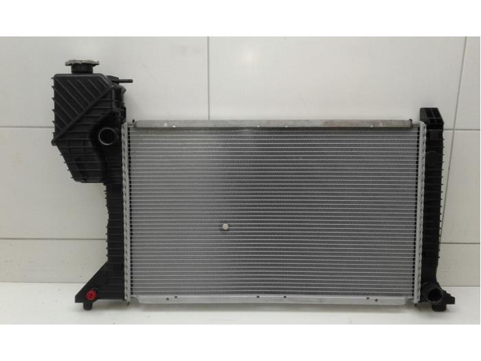 Nowe Chlodnica Mercedes Sprinter Cena € 189,30 Z VAT oferowane przez Wessel Parts & Service B.V.