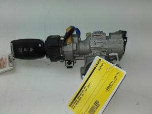 Used Remote control kit Kia Sportage (QL) 1.7 CRDi 115 16V 4x2 Price on request offered by Autobedrijf G.H. Wessel B.V.