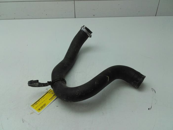 Usagé Tuyau intercooler Opel Grandland/Grandland X 1.6 CDTi 120 Prix € 40,95 Règlement à la marge proposé par Wessel Parts & Service B.V.