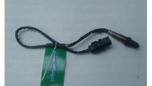 Lambda probe from a Volkswagen Passat (3C2) 2.0 TDI 16V Bluemotion 2010
