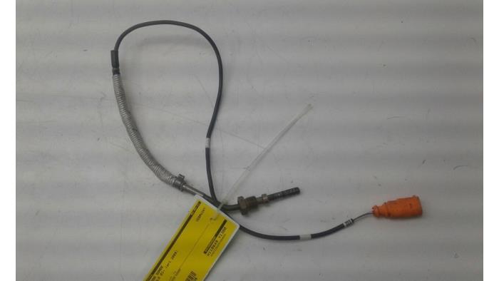 Usagé Sonde lambda Volkswagen Polo IV (9N1/2/3) 1.4 TDI 80 Prix € 47,25 Règlement à la marge proposé par Wessel Parts & Service B.V.