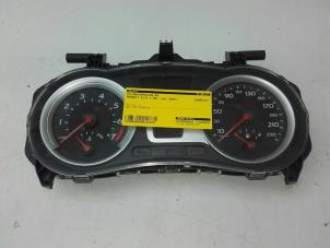 Used Odometer KM Renault Clio III Estate/Grandtour (KR) 1.2 16V 75 Price € 79,00 Margin scheme offered by Autobedrijf G.H. Wessel B.V.