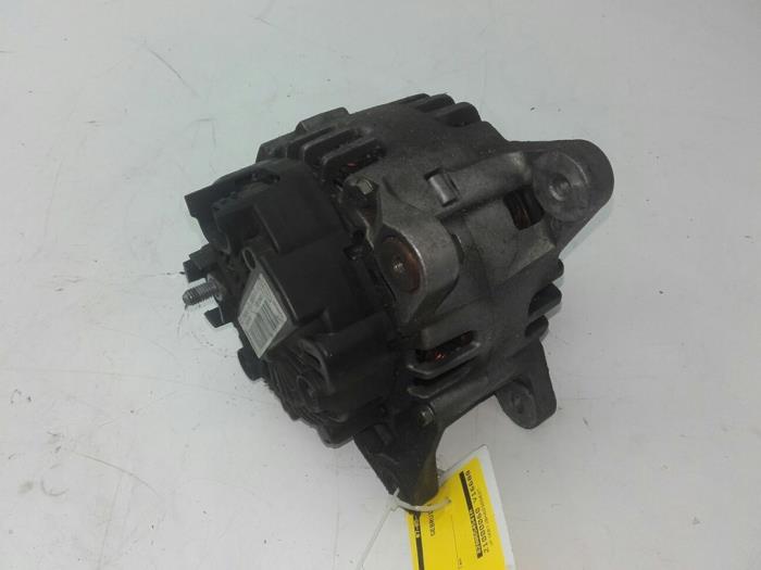 Begagnade Dynamo Renault Clio III Estate/Grandtour (KR) 1.2 16V 75 Pris € 93,45 Marginaltabell erbjuds av Wessel Parts & Service B.V.