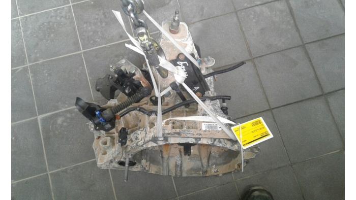 Getriebe Nissan Micra (K14), 2016 / 2025 1.0 IG-T 100, Fließheck, Benzin, 999cc, 74kW (101pk), RWD, HR10DET; H4D, 2018-12 / 2025-06, K14D (Gebraucht)