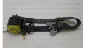Usagé Tendeur de ceinture droit Kia Ceed (CDB5/CDBB) 1.4 T-GDI 16V Prix sur demande proposé par Autobedrijf G.H. Wessel B.V.