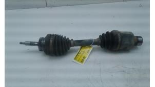 Used Front drive shaft, left Ssang Yong Musso Grand 2.2e-XDi 4x4 Price € 299,00 Margin scheme offered by Autobedrijf G.H. Wessel B.V.