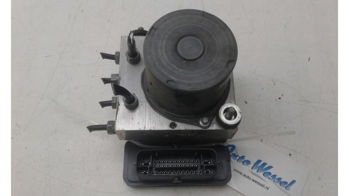 Używane Pompa ABS Peugeot Boxer (U9) 2.2 HDi 110 Euro 5 Cena € 131,25 Procedura marży oferowane przez Wessel Parts & Service B.V.