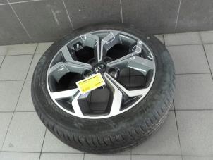 Used Wheel + tyre Kia Ceed (CDB5/CDBB) 1.0i T-GDi 12V Price € 225,00 Margin scheme offered by Autobedrijf G.H. Wessel B.V.
