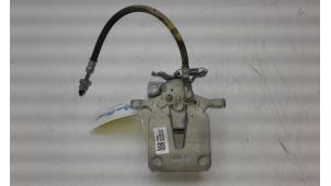 Used Rear brake calliper, left Kia Ceed (CDB5/CDBB) 1.6 CRDi 16V 115 Price € 59,00 Margin scheme offered by Autobedrijf G.H. Wessel B.V.