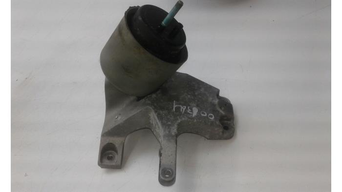 Used Engine mount Volkswagen Phaeton (3D) 6.0 W12 48V 4Motion Price € 82,95 Margin scheme offered by Wessel Parts & Service B.V.