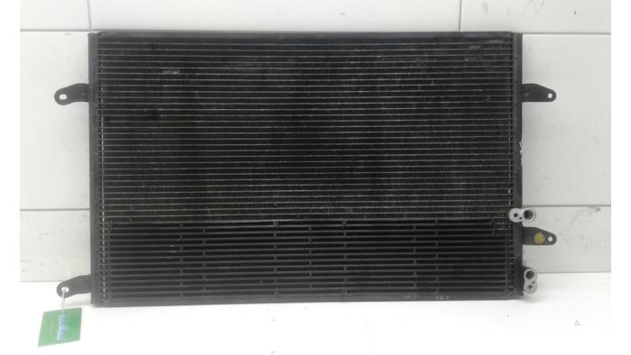 Begagnade AC-radiator Volkswagen Phaeton (3D) 6.0 W12 48V 4Motion Pris € 82,95 Marginaltabell erbjuds av Wessel Parts & Service B.V.