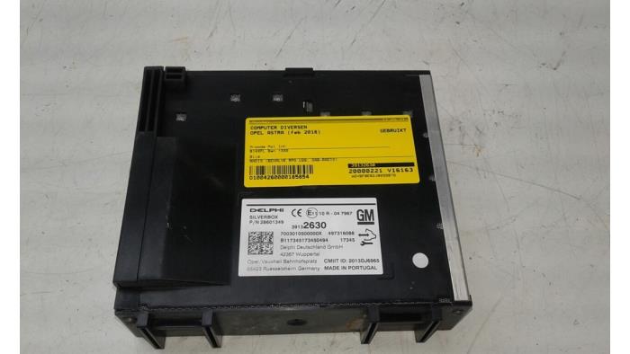 Usagé Ordinateur divers Opel Astra K Sports Tourer 1.4 Turbo 16V Prix € 183,75 Règlement à la marge proposé par Wessel Parts & Service B.V.