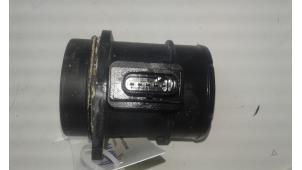 Used Airflow meter Kia Ceed (CDB5/CDBB) 1.6 CRDi 16V 115 Price € 49,00 Margin scheme offered by Autobedrijf G.H. Wessel B.V.