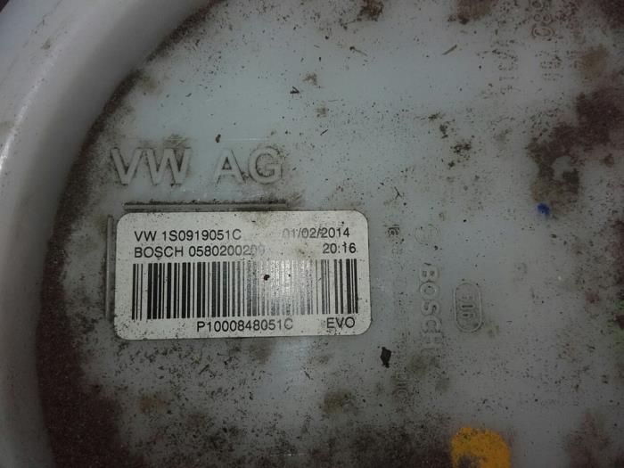 Usagé Pompe à carburant Volkswagen Up! (121) Prix € 51,45 Règlement à la marge proposé par Wessel Parts & Service B.V.