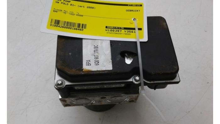 Usagé Pompe ABS Volkswagen Polo IV (9N1/2/3) 1.4 TDI 80 Prix € 103,95 Règlement à la marge proposé par Wessel Parts & Service B.V.