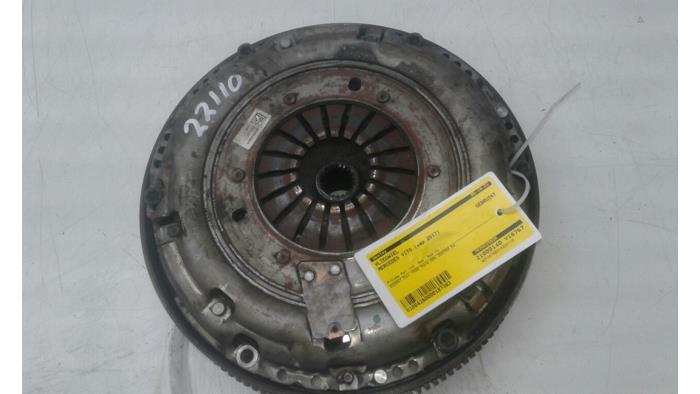 Gebrauchte Schwungrad Mercedes Vito (447.6) 1.6 111 CDI 16V Preis € 313,95 Margenregelung angeboten von Wessel Parts & Service B.V.