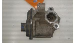 Used EGR valve Mercedes Vito (447.6) 1.6 111 CDI 16V Price € 79,00 Margin scheme offered by Autobedrijf G.H. Wessel B.V.