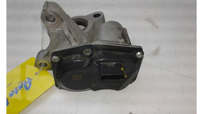 Gebrauchte AGR Ventil Renault Trafic (1FL/2FL/3FL/4FL) 1.6 dCi Twin Turbo Preis € 57,75 Margenregelung angeboten von Wessel Parts & Service B.V.