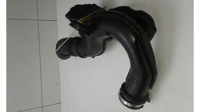 Air intake hose Renault Trafic 1.6 dCi Twin Turbo - 165755972R