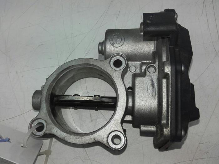 Gebrauchte Drosselklappengehäuse Mini Mini (R56) 1.6 One D 16V Preis € 40,95 Margenregelung angeboten von Wessel Parts & Service B.V.