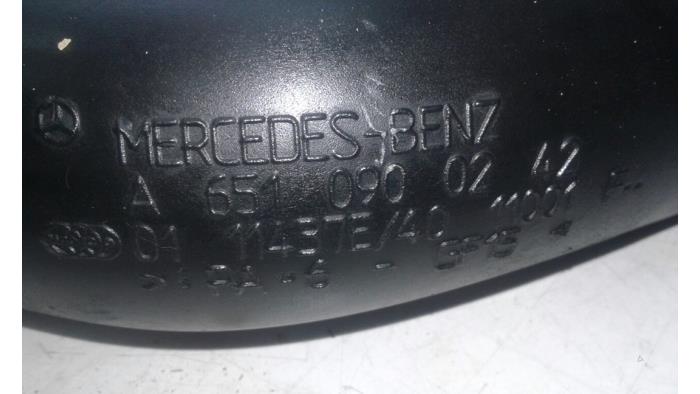 Intercooler tube from a Mercedes-Benz Vito Mixto (447.7) 2.2 119 CDI 16V BlueTEC 2016