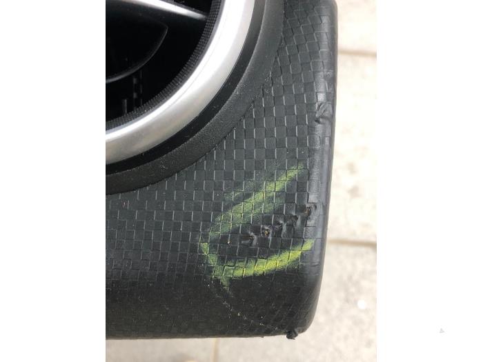 Używane Panel Mercedes A (W176) 1.8 A-180 CDI 16V Autom. Cena € 523,95 Procedura marży oferowane przez Wessel Parts & Service B.V.