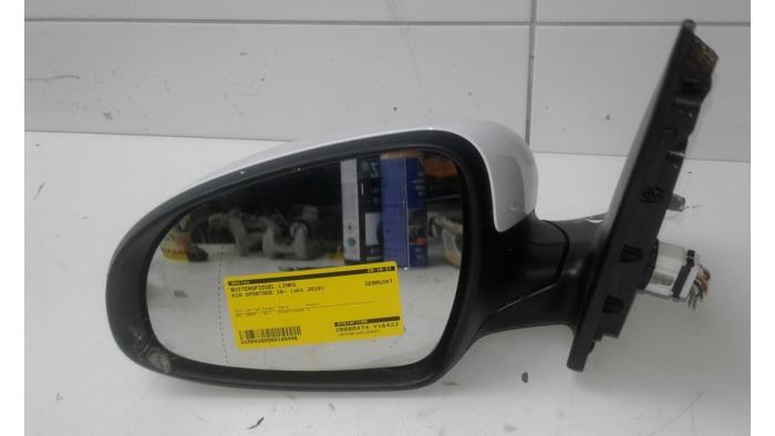 Wing mirror, left from a Kia Sportage (QL) 1.6 CRDi 16V 136 2019