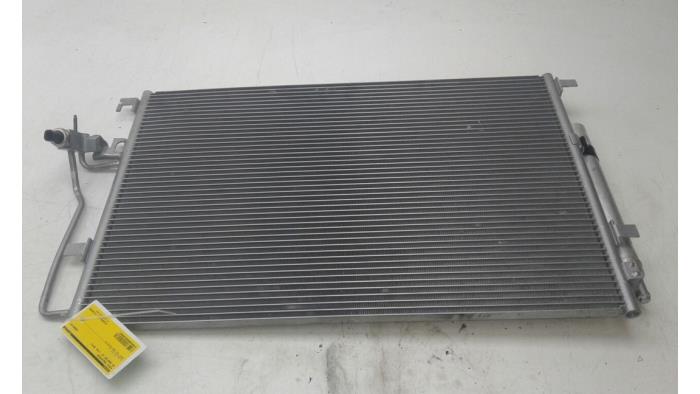 Usagé Radiateur clim Volkswagen Crafter 2.0 TDI Prix € 103,95 Règlement à la marge proposé par Wessel Parts & Service B.V.