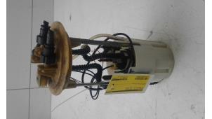 Used Electric fuel pump Volkswagen Crafter 2.0 TDI Price € 98,00 Margin scheme offered by Autobedrijf G.H. Wessel B.V.