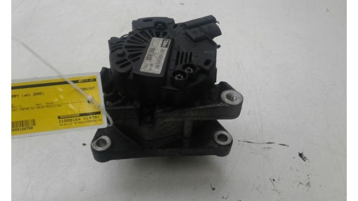 Begagnade Dynamo Citroen Jumpy (BS/BT/BY/BZ) 1.9Di Pris € 61,95 Marginaltabell erbjuds av Wessel Parts & Service B.V.