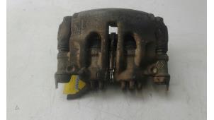 Used Front brake calliper, left Renault Master IV (FV) 2.3 dCi 125 16V FWD Price € 69,00 Margin scheme offered by Autobedrijf G.H. Wessel B.V.