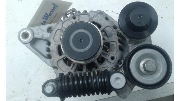 Begagnade Dynamo Kia Optima (JFA) 1.6 CRDi 16V Pris på förfrågan erbjuds av Wessel Parts & Service B.V.