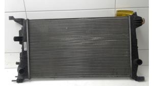 Used Radiator Renault Grand Scénic III (JZ) 1.5 dCi 110 Price € 79,00 Margin scheme offered by Autobedrijf G.H. Wessel B.V.