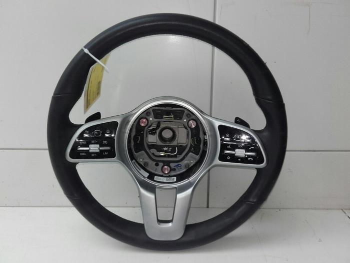Steering wheel from a Mercedes-Benz GLB (247.6) 2.0 GLB-250 Turbo 16V 4-Matic 2020