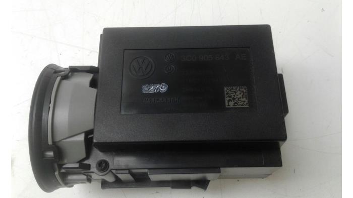 Kit télécommande d'un Volkswagen Passat (362) 2.0 TDI 16V 140 4Motion 2013