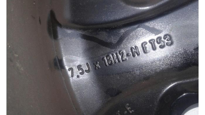 Używane Obrecz Mercedes GLB (247.6) 2.0 GLB-250 Turbo 16V 4-Matic Cena € 208,95 Procedura marży oferowane przez Wessel Parts & Service B.V.