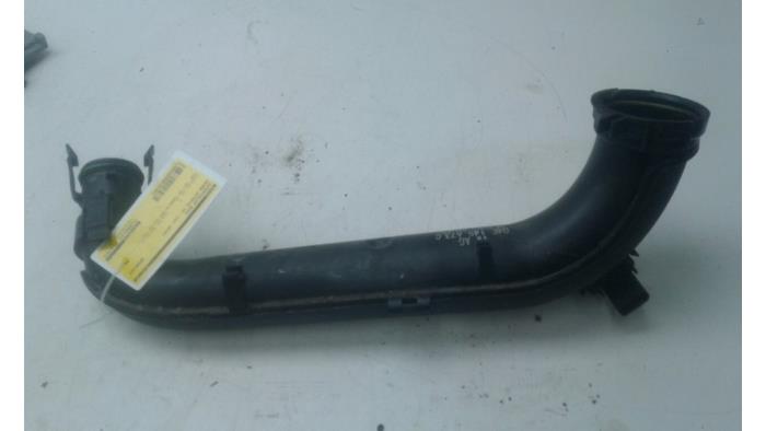 Gebrauchte Intercooler Rohr Skoda Octavia Combi (5EAC) 1.2 TSI 16V Preis € 51,45 Margenregelung angeboten von Wessel Parts & Service B.V.
