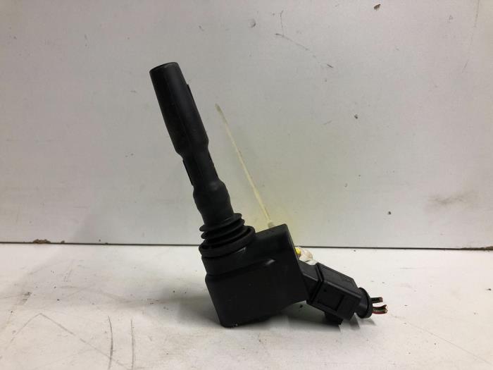 Usagé Bobine Audi A3 Sportback (8VA/8VF) 1.4 16V g-tron Prix € 30,45 Règlement à la marge proposé par Wessel Parts & Service B.V.