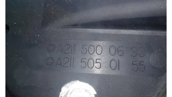 Używane Silnik wentylatora Mercedes E (W211) 5.0 E-500 V8 24V Cena € 131,25 Procedura marży oferowane przez Wessel Parts & Service B.V.