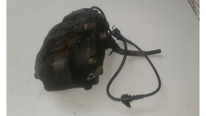 Front brake calliper, left from a Mercedes-Benz E (W211) 5.0 E-500 V8 24V 2002