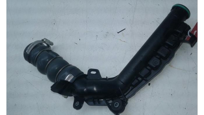 Gebrauchte Intercooler Rohr Opel Corsa F (UB/UH/UP) 1.2 Turbo 12V 100 Preis € 40,95 Margenregelung angeboten von Wessel Parts & Service B.V.