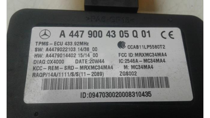 Begagnade Däcktrycksmodul Mercedes V (447.8) EQV 300 Pris € 36,75 Marginaltabell erbjuds av Wessel Parts & Service B.V.