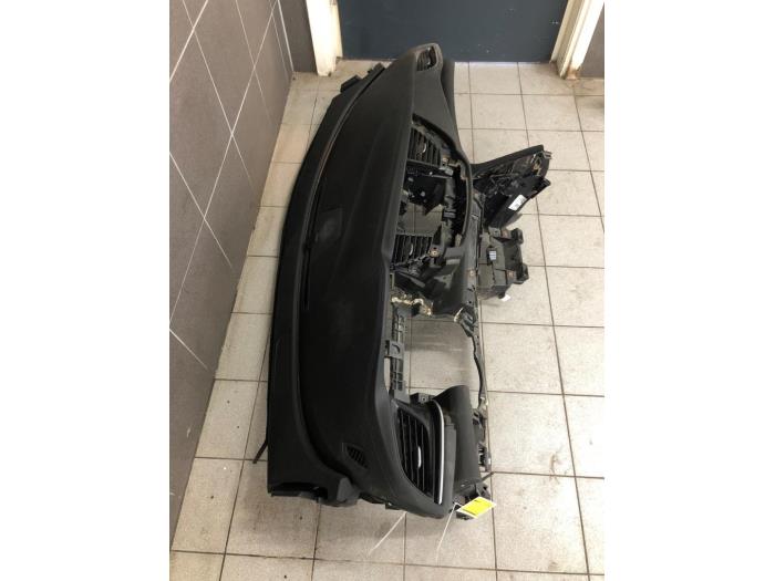Używane Panel Opel Insignia Grand Sport 2.0t Cena € 523,95 Procedura marży oferowane przez Wessel Parts & Service B.V.
