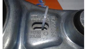 Engine mount from a Mercedes-Benz EQV 300 2021