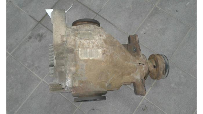 Gebrauchte Differential hinten BMW 5 serie Touring (E61) 530xd 24V Preis € 156,45 Margenregelung angeboten von Wessel Parts & Service B.V.