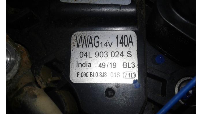 Begagnade Dynamo Skoda Kamiq 1.6 TDI 16V Pris på förfrågan erbjuds av Wessel Parts & Service B.V.