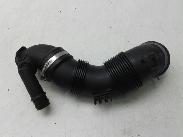 Hose (miscellaneous) from a Volkswagen Touran (5T1) 1.6 TDI SCR BlueMotion Technology 2017