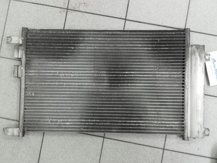 Begagnade AC-radiator Alfa Romeo GT (937) 2.0 JTS 16V Pris € 78,75 Marginaltabell erbjuds av Wessel Parts & Service B.V.