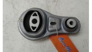 Usados Soporte (varios) Mercedes EQV 300 Precio € 53,90 Norma de margen ofrecido por Autobedrijf G.H. Wessel B.V.