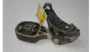 Used Engine mount Opel Corsa F (UB/UH/UP) 1.2 12V 75 Price € 39,00 Margin scheme offered by Autobedrijf G.H. Wessel B.V.